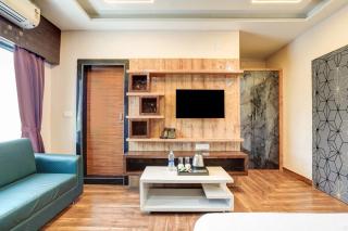 Palette Siliguri Formerly Smriti Premium - 3