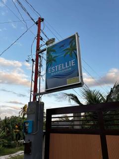 Estellie Resthouse - 3
