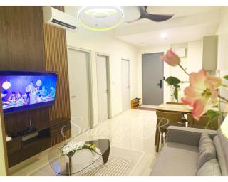 SuitesbyZR at BeCentral I-City Cozy Home with WiFi & Netflix - 4
