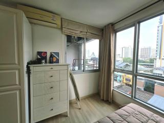 Si Lom Sathon is a large space city view Condo near King Power Mahanakhon BTS Phat Phong Night Market tourist business district - 8