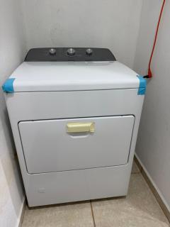 Departamento 2 habitaciones con patio y estacionamiento - 1