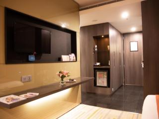 Novotel Kolkata Hotel and Residences - Kolkata - 4