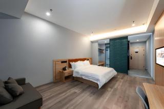 Borrman Hotel Jiangyin Zhouzhuang - 8