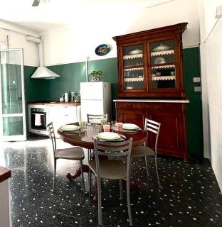 La Dea - Génova - 6