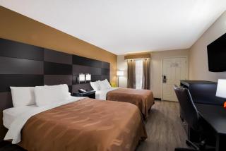 Quality Inn Johnson City I-26 exit 17 - 9