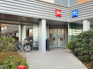 Ibis Budget Lleida - 9