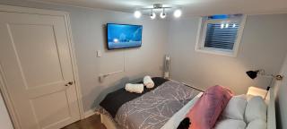 Basement Studio - Brampton - 2