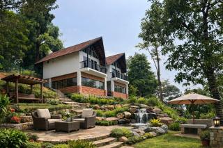 Pebble Falls Jungle Resort - 9