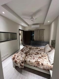 The Marble Suite, 2 BHK, Gulberg 3, Self Check in , Lahore - 4