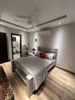 The Marble Suite, 2 BHK, Gulberg 3, Self Check in , Lahore - 2