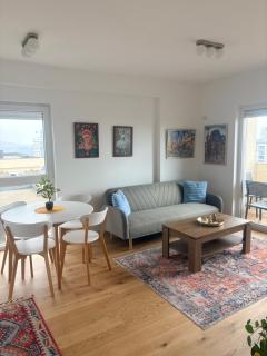 Sunlit Apartment in Mati & private garage - 5