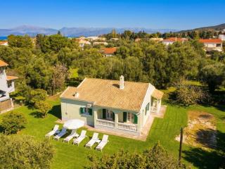 Villa Giardino by DadoVillas - 8