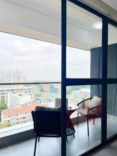 classy executive three bedroom apartment which features swimming pool, state of the art fully equipped gym and all modern unmatched luxurious facilities which offfers luxury lifestyle - 4