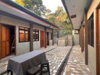 Hillside Station - AC Room - 02B - 2