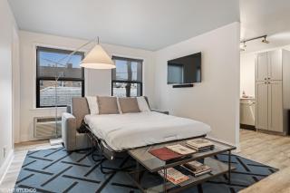 The Neighborhood Hotel - Lincoln Park LP - 4