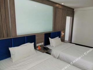 7 Days Inn Lvliang Bus Terminal - 8