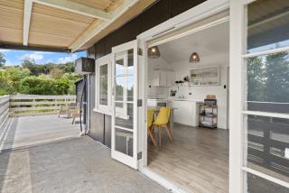 Kupe Cottage on Coopers Beach - 5