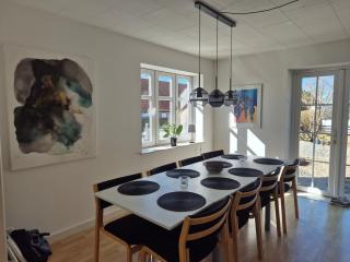 Bright and cozy house near forest and beach - space for 8 - 4