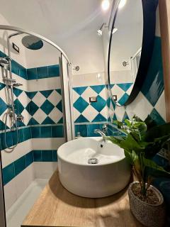 Mistral Home - 1