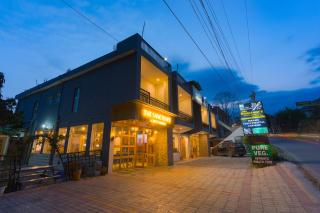 Sanctuary Boutique Hotel - 8