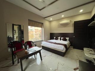 Hotel Golden Olive - 8