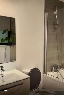 Cosy Bull Ring Apartment - 7