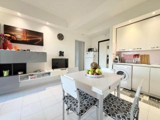 P082 - Porto Recanati, nuovo bilocale in residence con piscina - 5