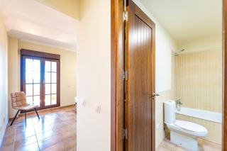 SEMIÁTICO CON TERRAZA 24M2 Y VISTAS AL MAR - Residencial Playa Verde - 2