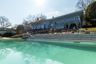 Luxury Villa, swimming pool, private beach, sleeps 8 - 8