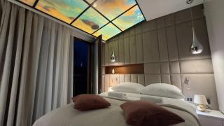 Celna Riverside Prestige 2BR Free Parking - 3