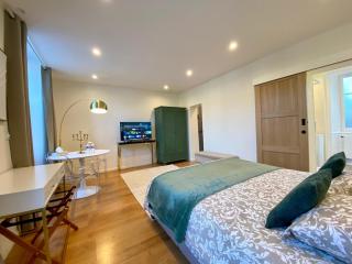 Maison Cornat, Numéro 1, Le Jardin - 3