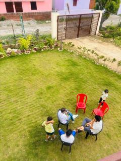 Jim Corbett Guest House - 8