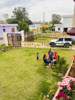 Jim Corbett Guest House - 9