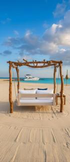 Stylish 1BR Chalet Private Beach & Pools Mamsha - 0