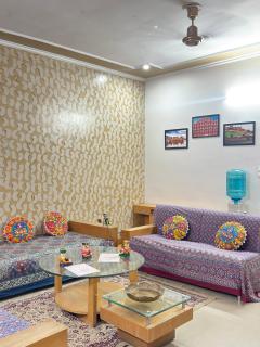 Luxury 7BHK spacious Villa with parking - 8