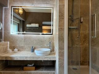 Résidence hôtelière et SPA des sources du gros noyer - Malaucène - 9