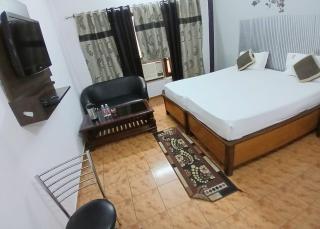 Mansarover Hotel & Banquets - 7