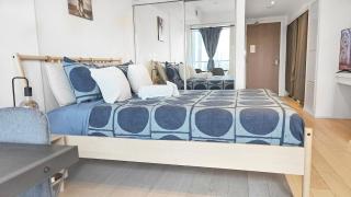 Absolute Heart of Toronto Electric Downtown Studio by Eaton Centre & Dundas Sq - 8