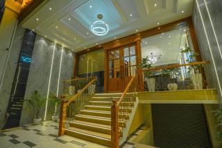 White Panda Hotels Grand Cabbana - 6
