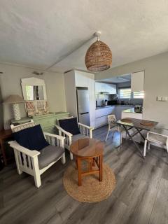 Spacious basement studio in tranquil nook - 9