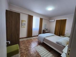 Jozi Kaiser Apartment 1 - 7