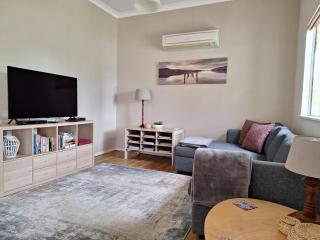 Abbivale Farm Cottage - Harewood - 1