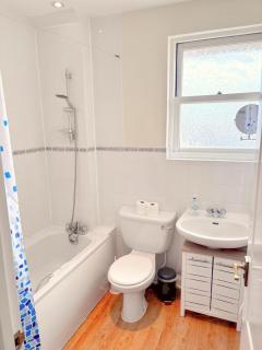 Kanangra, 2 bedroom apartment in Teignmouth - 2