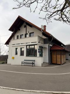 APARTMAN i SOBA HADELA - 9
