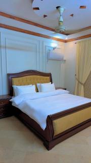 Lavish Guest House Islamabad E11 - 1
