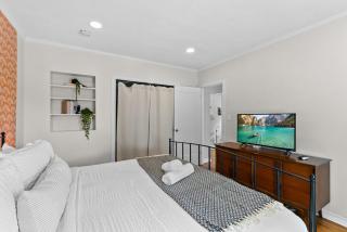 The Wild Flower by Coastline Vacation Rentals - 9