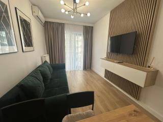 Green Nest - Center - 5