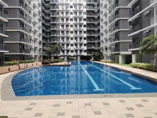 Lyn's Haven 1BR - 1
