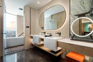 HUALUXE Zhongshan City Center - 9