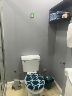 Cozy Modern flat - 2